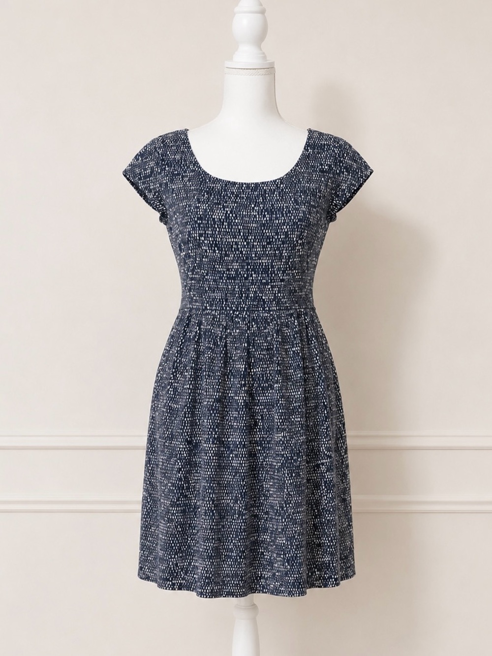 Vintage Weekend Max Mara Navy Ivory Textured Dress Designer 2000’s